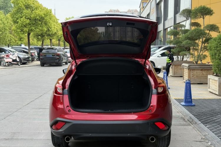 Used Mazda CX-4 2018 2.0L Automatic Two-Wheel Drive Blue Sky Leading Edition China V Standard Trunk
