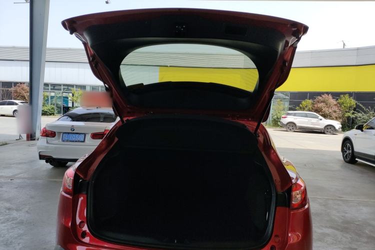 Used Mazda CX-4 2018 2.0L Automatic 2WD Blue Sky Exploration Edition China VI Standard Trunk