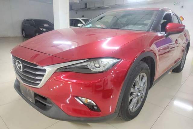 Used Mazda CX-4 2018 2.0L Automatic Two-Wheel Drive Blue Sky Premium Upgrade Version China V Standard