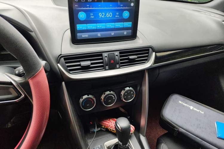 Used Mazda CX-4 2018 2.0L Automatic Two-Wheel Drive Blue Sky Dynamic Version China V Standard Audio And AC Panel