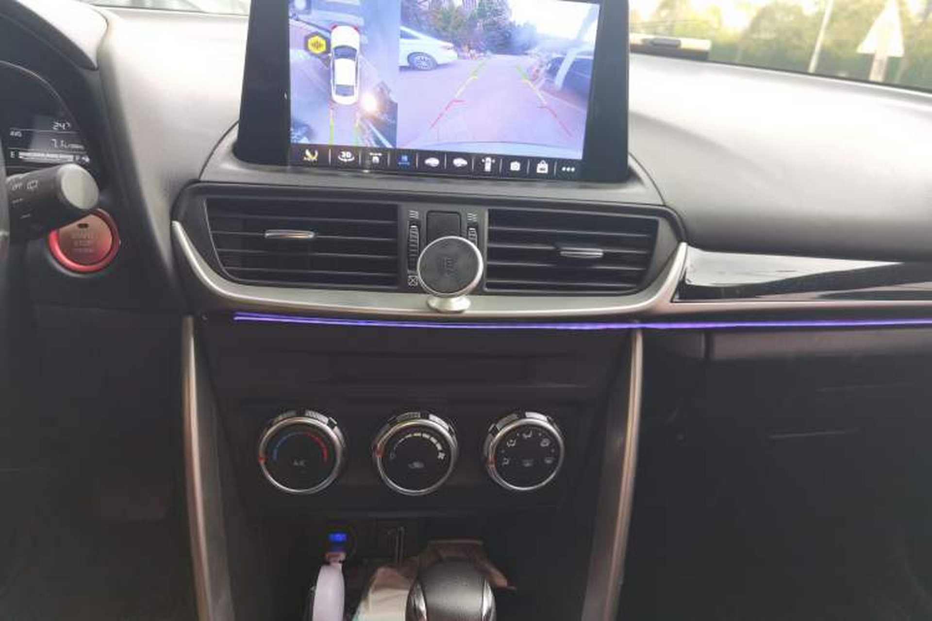 Used Mazda CX-4 2018 2.0L Automatic Two-Wheel Drive Blue Sky Dynamic Version China V Standard Audio And AC Panel