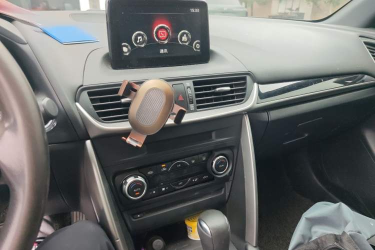 Used Mazda CX-4 2018 2.0L Automatic Two-Wheel Drive Blue Sky Exploration Version China V Standard Audio And AC Panel