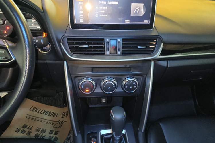 Used Mazda CX-4 2018 2.0L Automatic Two-Wheel Drive Blue Sky Dynamic Version China V Standard Audio And AC Panel