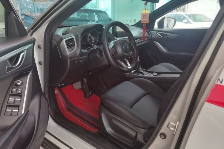 Used Mazda CX-4 2018 2.0L Automatic Two-Wheel Drive Blue Sky Dynamic Version China V Standard Driver Seat
