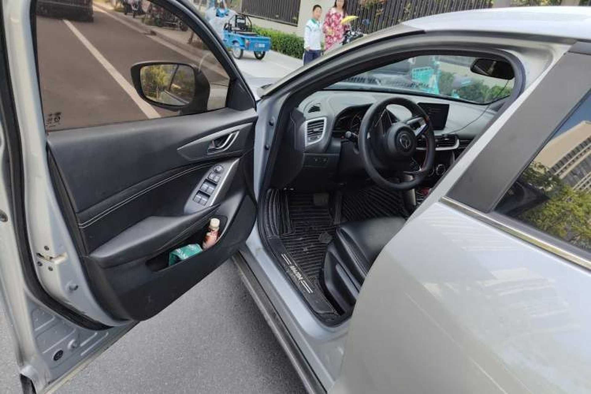 Used Mazda CX-4 2018 2.0L Automatic Two-Wheel Drive Blue Sky Dynamic Version China V Standard Driver Seat