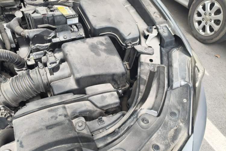 Used Mazda CX-4 2018 2.0L Automatic Two-Wheel Drive Blue Sky Dynamic Version China V Standard Engine Bay Left