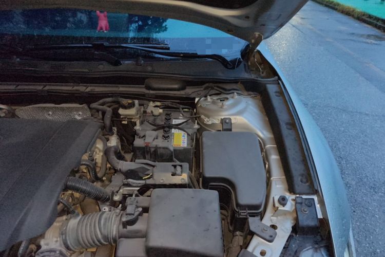 Used Mazda CX-4 2018 2.0L Automatic Two-Wheel Drive Blue Sky Dynamic Version China V Standard Engine Bay Left