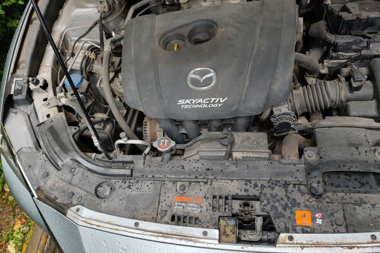 Used Mazda CX-4 2018 2.0L Automatic Two-Wheel Drive Blue Sky Dynamic Version China V Standard Engine Bay Right
