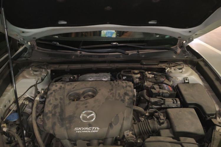 Used Mazda CX-4 2018 2.0L Automatic Two-Wheel Drive Blue Sky Exploration Version China V Standard Engine Bay