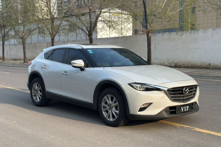 Used Mazda CX-4 2018 2.0L Automatic Two-Wheel Drive Blue Sky Dynamic Version China V Standard Exterior 1