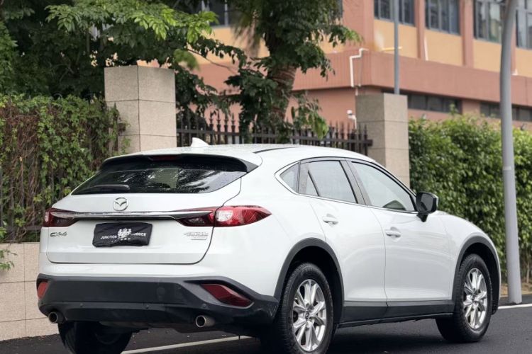 Used Mazda CX-4 2018 2.0L Automatic 2WD Blue Sky Exploration Edition China VI Standard Exterior 8