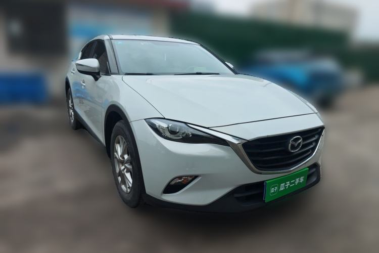 Used Mazda CX-4 2018 2.0L Automatic Two-Wheel Drive Blue Sky Exploration Version China V Standard Front Right 45 Deg