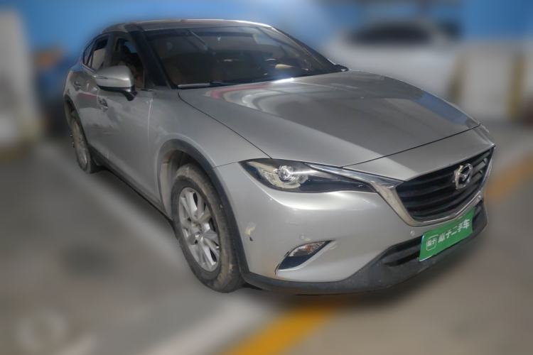 Used Mazda CX-4 2018 2.0L Manual Two-Wheel Drive Blue Sky Dynamic Edition China V Standard Front Right 45 Deg
