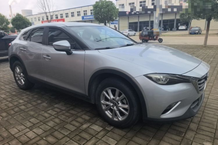 Used Mazda CX-4 2018 2.0L Automatic Two-Wheel Drive Blue Sky Exploration Version China V Standard Front Right 45 Deg