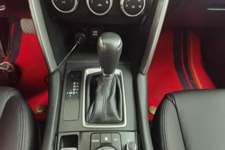 Used Mazda CX-4 2018 2.0L Automatic Two-Wheel Drive Blue Sky Dynamic Version China V Standard Gear Lever