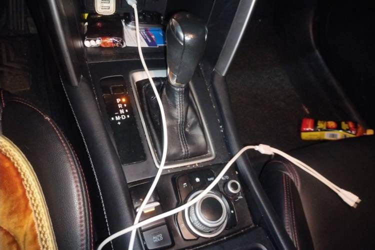 Used Mazda CX-4 2018 2.0L Automatic Two-Wheel Drive Blue Sky Dynamic Version China V Standard Gear Lever