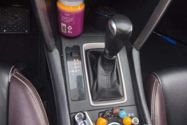 Used Mazda CX-4 2018 2.0L Automatic Two-Wheel Drive Blue Sky Dynamic Version China V Standard Gear Lever