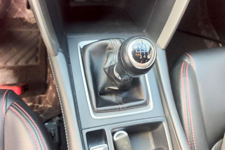 Used Mazda CX-4 2018 2.0L Manual Two-Wheel Drive Blue Sky Dynamic Edition China V Standard Gear Lever