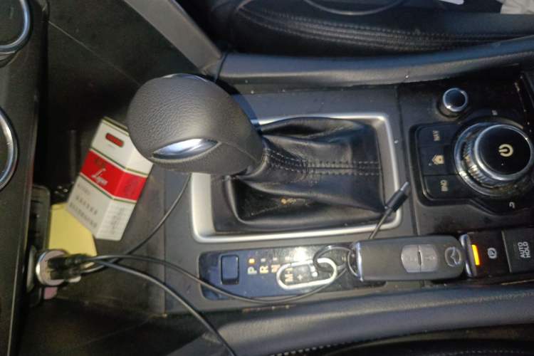 Used Mazda CX-4 2018 2.0L Automatic Two-Wheel Drive Blue Sky Dynamic Version China V Standard Gear Lever