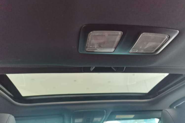 Used Mazda CX-4 2018 2.0L Automatic Two-Wheel Drive Blue Sky Dynamic Version China V Standard Headliner