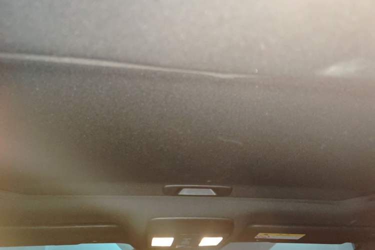 Used Mazda CX-4 2018 2.0L Automatic Two-Wheel Drive Blue Sky Dynamic Version China VI Standard Headliner