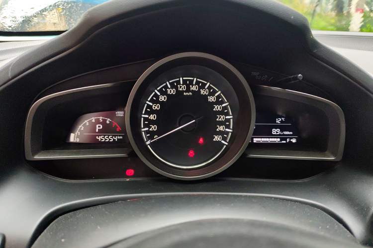 Used Mazda CX-4 2018 2.0L Automatic Two-Wheel Drive Blue Sky Dynamic Version China V Standard Instrument Cluster