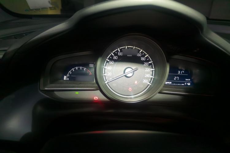 Used Mazda CX-4 2018 2.0L Manual Two-Wheel Drive Blue Sky Dynamic Edition China V Standard Instrument Cluster