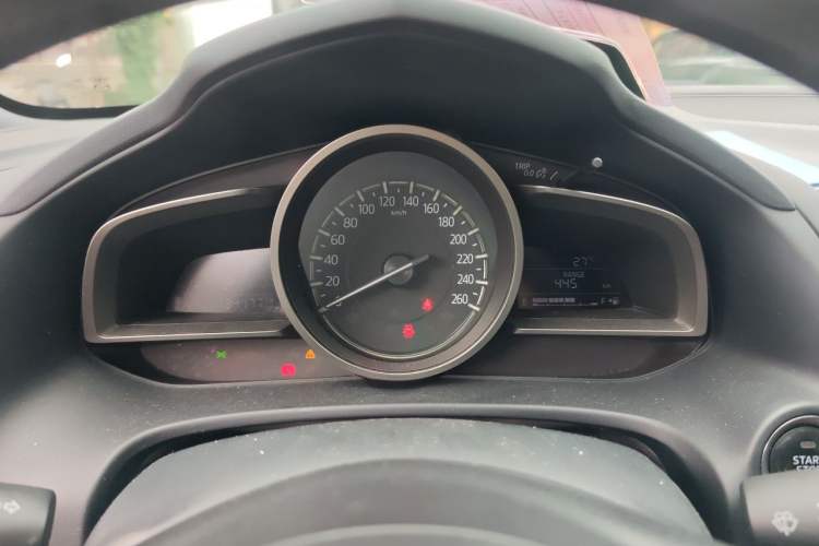Used Mazda CX-4 2018 2.0L Automatic Two-Wheel Drive Blue Sky Exploration Version China V Standard Instrument Cluster