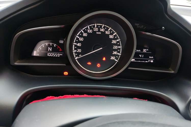 Used Mazda CX-4 2018 2.0L Automatic Two-Wheel Drive Blue Sky Dynamic Version China V Standard Instrument Cluster