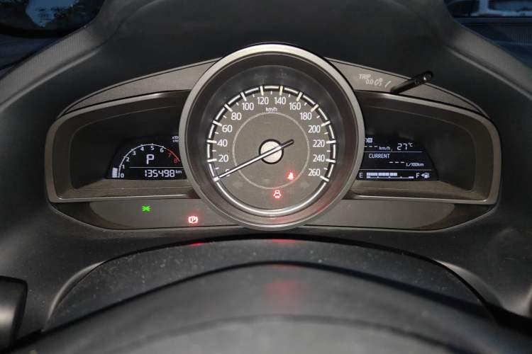 Used Mazda CX-4 2018 2.0L Automatic Two-Wheel Drive Blue Sky Dynamic Version China V Standard Instrument Cluster
