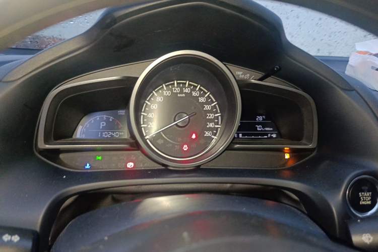 Used Mazda CX-4 2018 2.0L Automatic Two-Wheel Drive Blue Sky Dynamic Version China V Standard Instrument Cluster