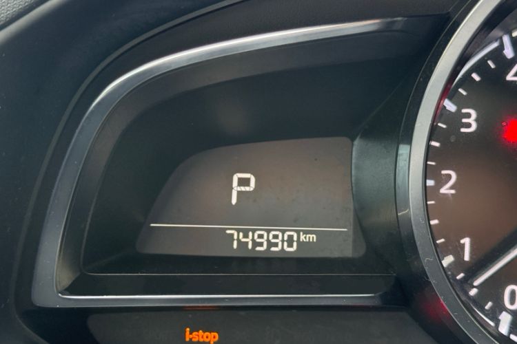 Used Mazda CX-4 2018 2.5L Automatic 4x4 Bluelight Fearless Edition China V Standard Interior 4