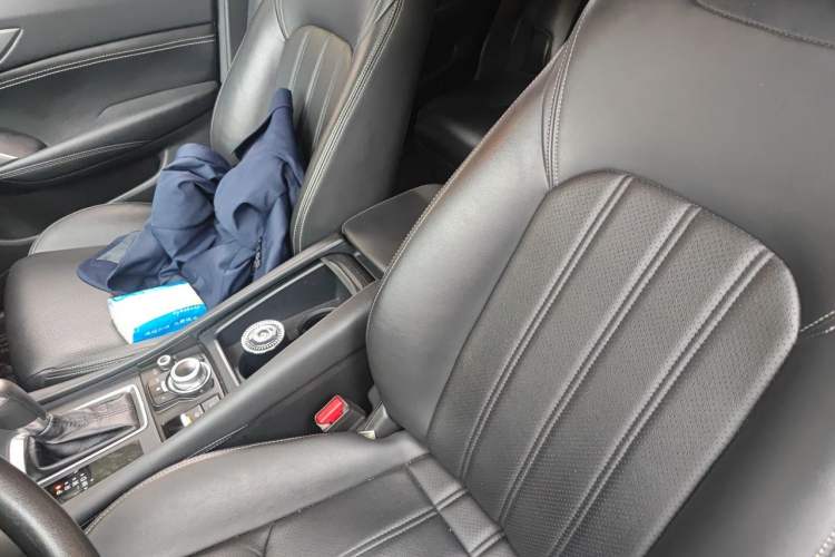 Used Mazda CX-4 2018 2.0L Automatic Two-Wheel Drive Blue Sky Dynamic Version China VI Standard Left Front Seat