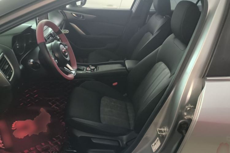 Used Mazda CX-4 2018 2.0L Automatic Two-Wheel Drive Blue Sky Dynamic Version China VI Standard Left Front Seat