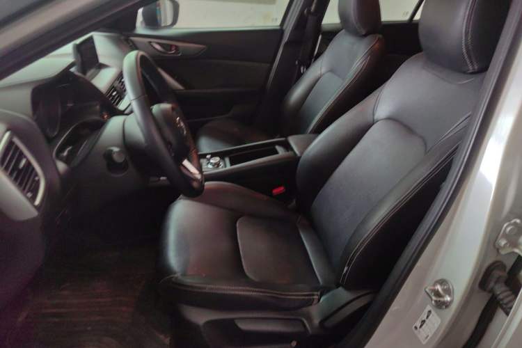 Used Mazda CX-4 2018 2.0L Automatic 2WD Blue Sky Exploration Edition China VI Standard Left Front Seat