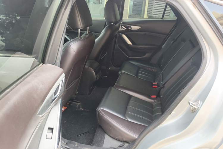 Used Mazda CX-4 2018 2.0L Automatic Two-Wheel Drive Blue Sky Luxury Edition Left Rear Seat