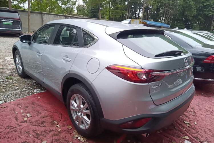Used Mazda CX-4 2018 2.0L Automatic Two-Wheel Drive Blue Sky Dynamic Version China V Standard Rear Left 45 Deg