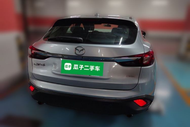 Used Mazda CX-4 2018 2.0L Manual Two-Wheel Drive Blue Sky Dynamic Edition China V Standard Rear
