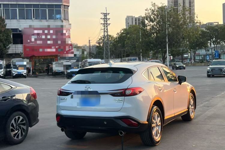 Used Mazda CX-4 2018 2.0L Automatic Two-Wheel Drive Blue Sky Dynamic Version China V Standard Rear Right 45 Deg