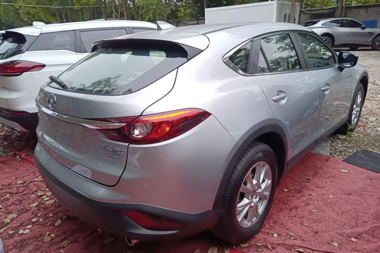Used Mazda CX-4 2018 2.0L Automatic Two-Wheel Drive Blue Sky Dynamic Version China V Standard Rear Right 45 Deg