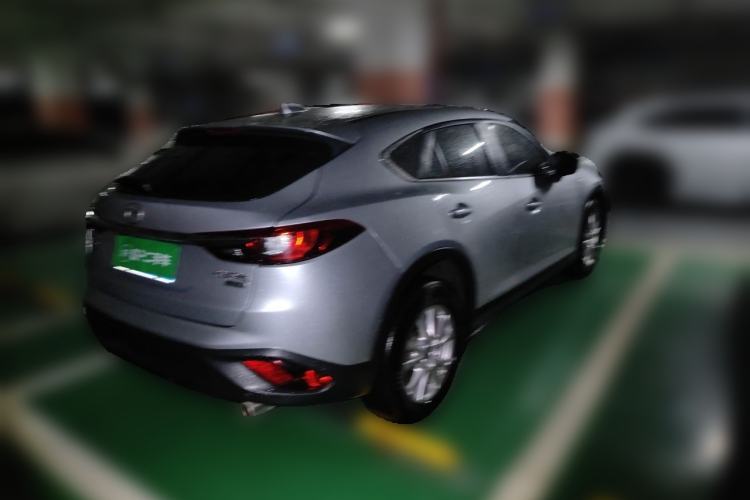 Used Mazda CX-4 2018 2.0L Automatic Two-Wheel Drive Blue Sky Dynamic Version China V Standard Rear Right 45 Deg