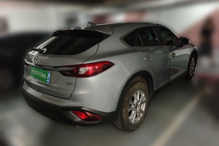 Used Mazda CX-4 2018 2.0L Automatic Two-Wheel Drive Blue Sky Dynamic Version China VI Standard Rear Right 45 Deg