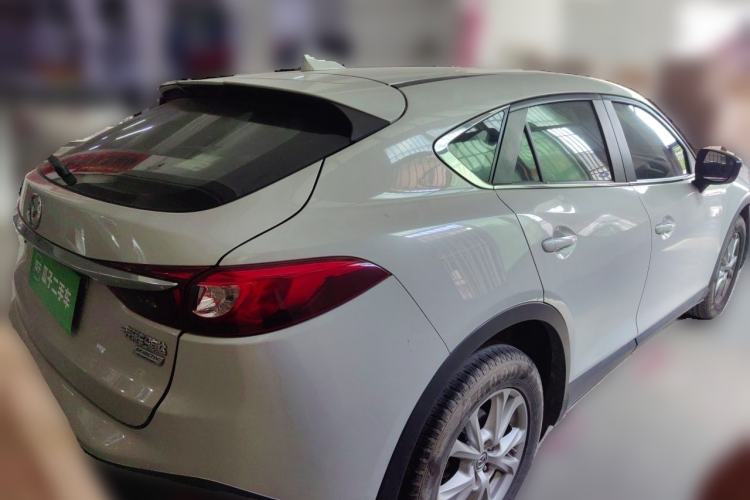 Used Mazda CX-4 2018 2.0L Automatic 2WD Blue Sky Exploration Edition China VI Standard Rear Right 45 Deg