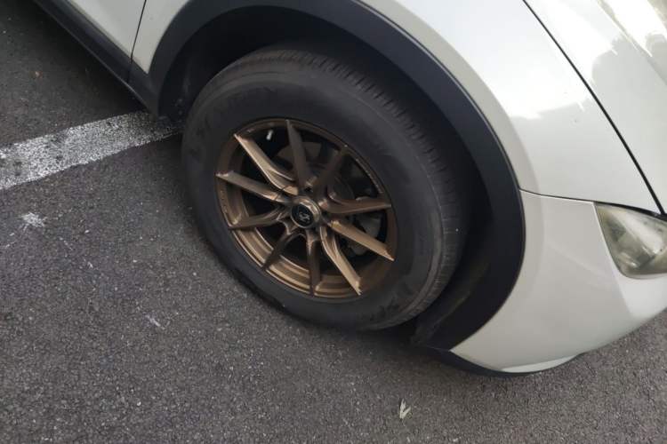 Used Mazda CX-4 2018 2.0L Automatic Two-Wheel Drive Blue Sky Dynamic Version China V Standard Right Front Wheel Hub