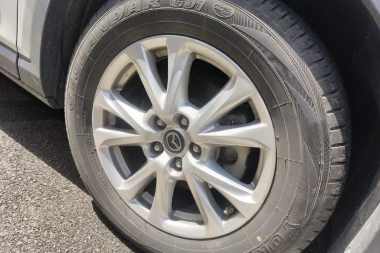 Used Mazda CX-4 2018 2.0L Automatic Two-Wheel Drive Blue Sky Exploration Version China V Standard Right Front Wheel Hub
