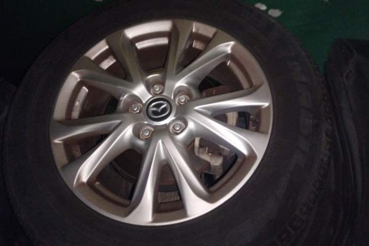 Used Mazda CX-4 2018 2.0L Automatic Two-Wheel Drive Blue Sky Dynamic Version China V Standard Right Front Wheel Hub