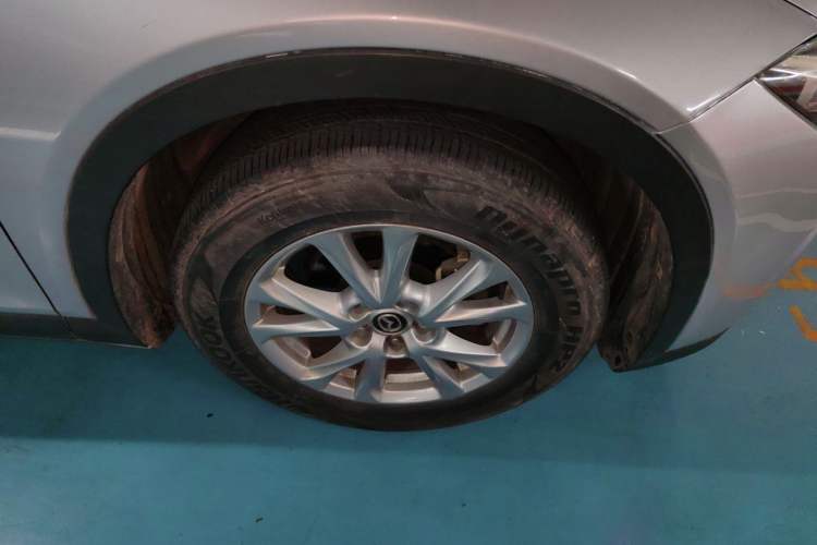 Used Mazda CX-4 2018 2.0L Manual Two-Wheel Drive Blue Sky Dynamic Edition China V Standard Right Front Wheel Hub
