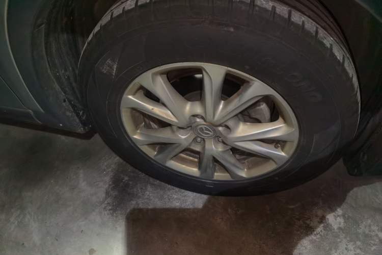 Used Mazda CX-4 2018 2.0L Manual Two-Wheel Drive Blue Sky Dynamic Edition China V Standard Right Front Wheel Hub
