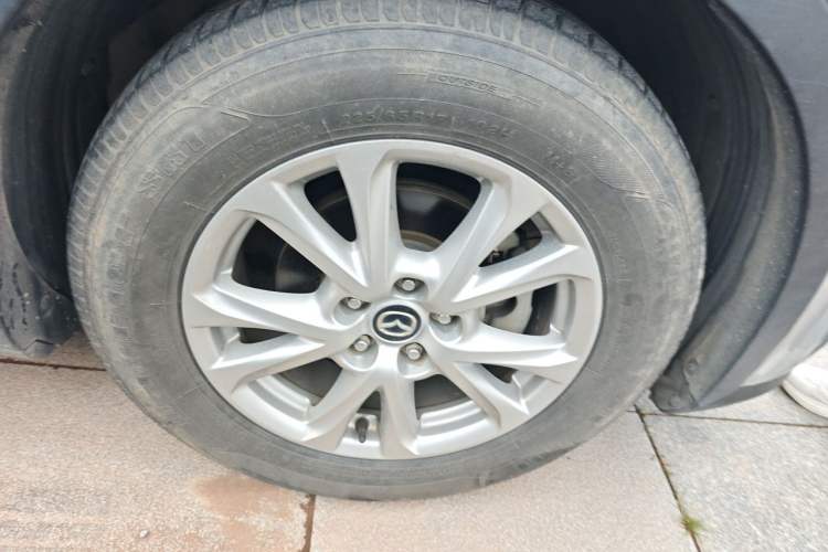 Used Mazda CX-4 2018 2.0L Automatic 2WD Blue Sky Exploration Edition China VI Standard Right Front Wheel Hub