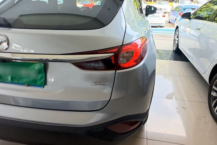 Used Mazda CX-4 2018 2.0L Manual Two-Wheel Drive Blue Sky Dynamic Edition China V Standard Right Rear Taillight
